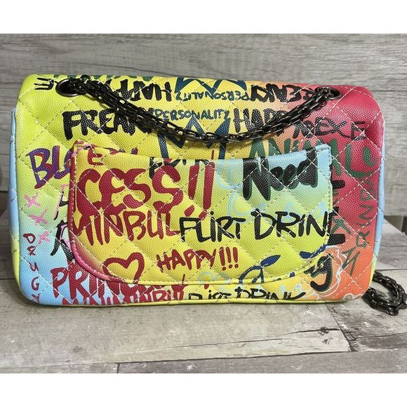 Graffiti Quilted PurseāColorful 10ā - Picture 5 of 14